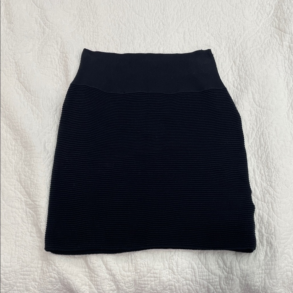 Eileen Fisher Black Textured Pencil Skirt